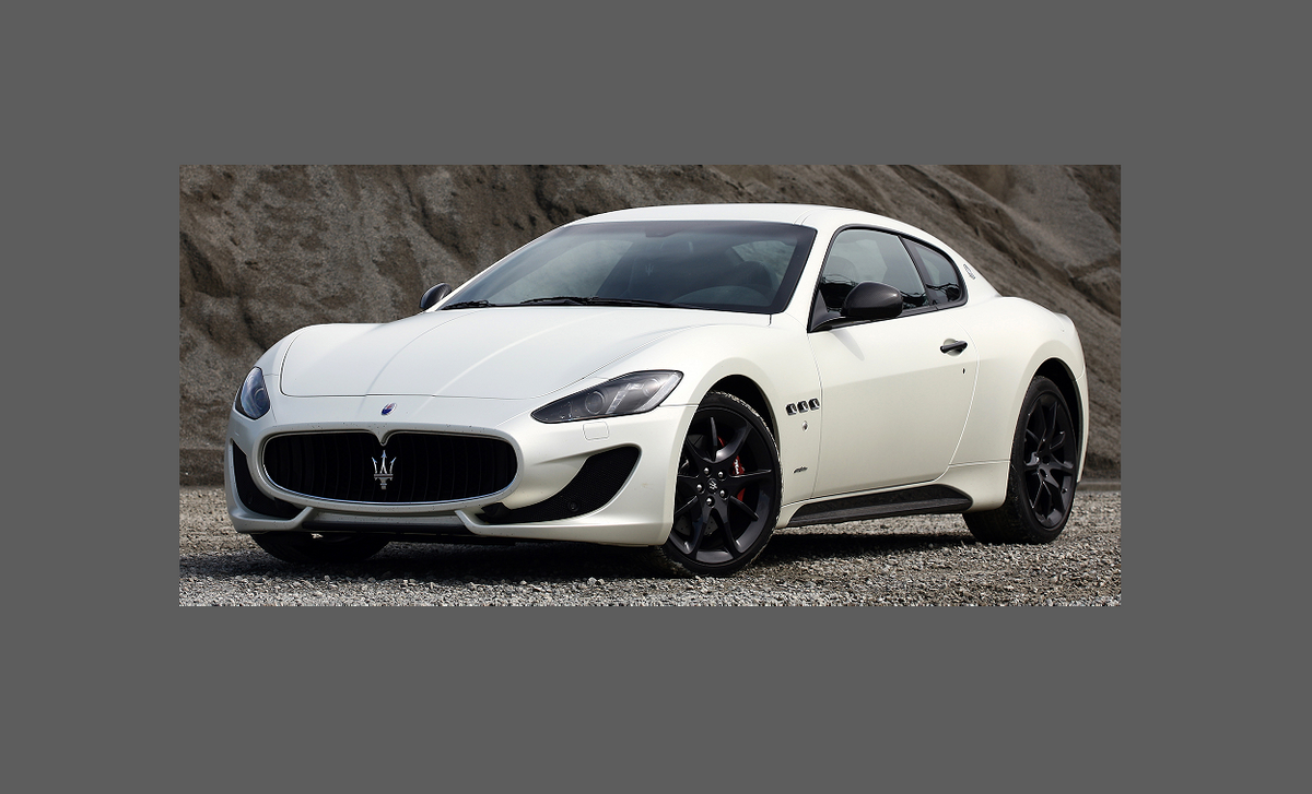 Maserati Gran Cabrio Sport (M150) 2010- Front Bumper CLEAR Paint Protection